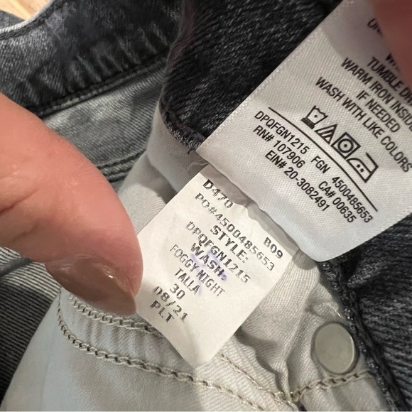 Hudson Holly High-Rise Straight Jeans - Picture 11 of 15